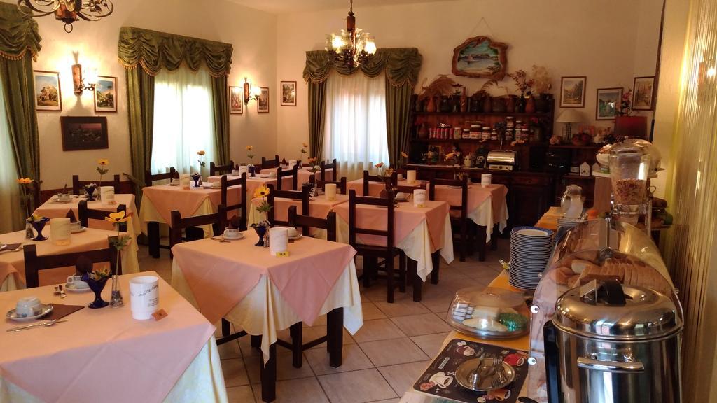 Abbaruja Hotel 3*