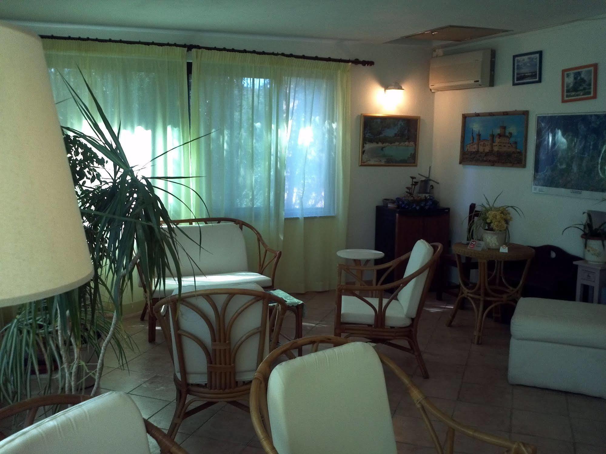 Hotel Abbaruja 3*